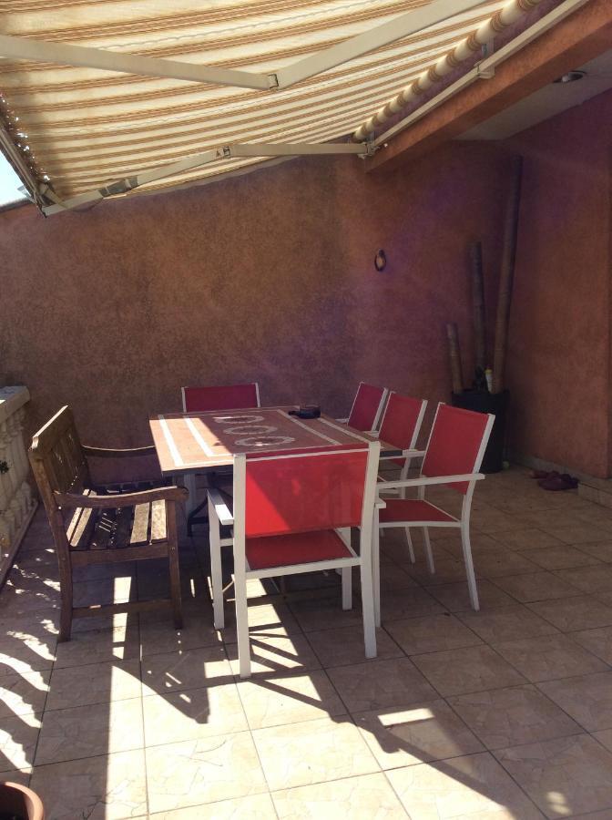 La Milhaud Villa Luaran gambar