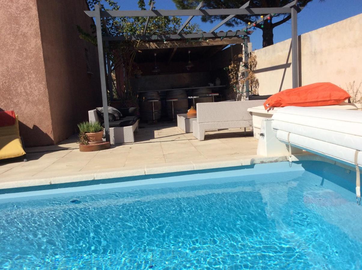La Milhaud Villa Luaran gambar